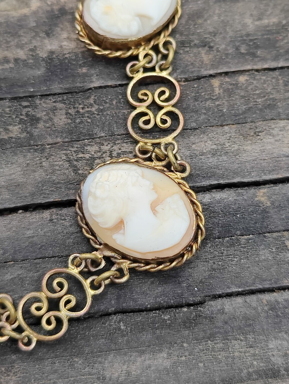 Antique 12K GF Cameo Bracelet - Picture 7 of 12